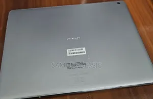 Laptop Huawei MateBook 13 WRT-W19E 3GB SSD 32GB