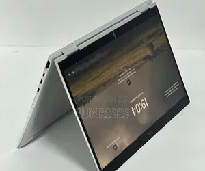 Photo - New Laptop HP EliteBook 830 16GB Intel Core I5 SSD 512GB