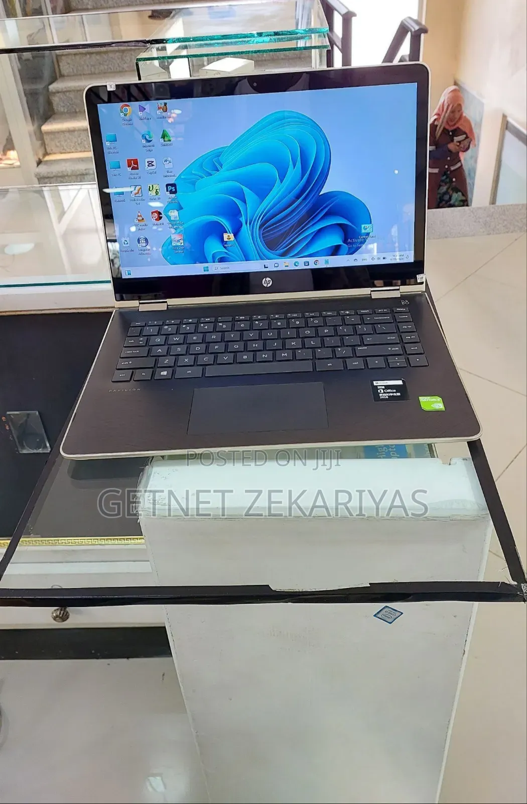 New Laptop HP Pavilion 14 8GB Intel Core i7 SSD 512GB