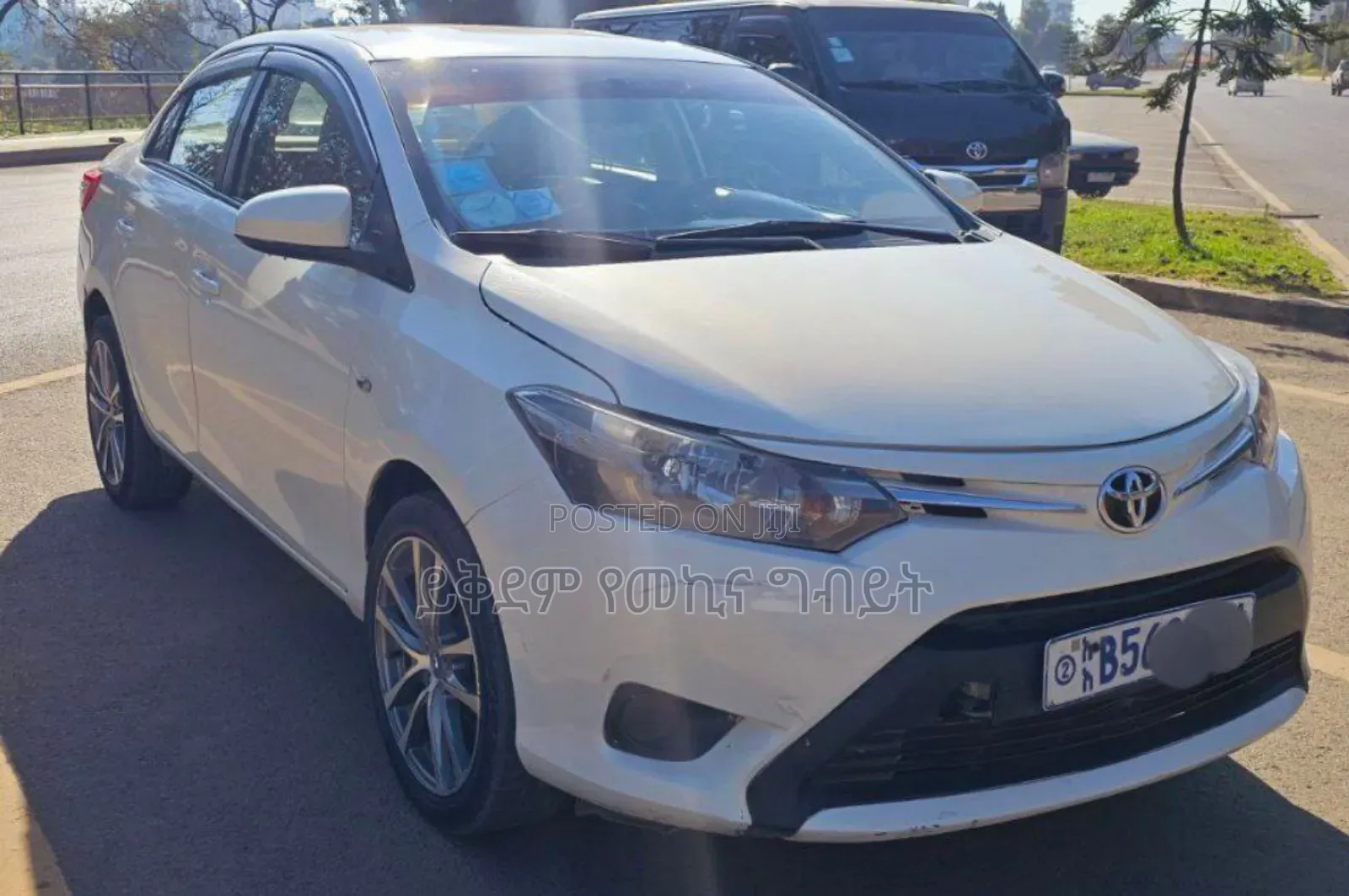 Toyota Yaris 2014 White