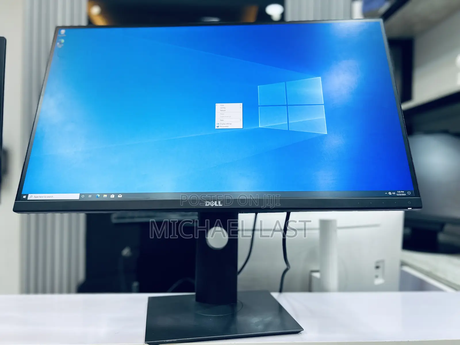 New Dell 24 Inch Frameless Monitor