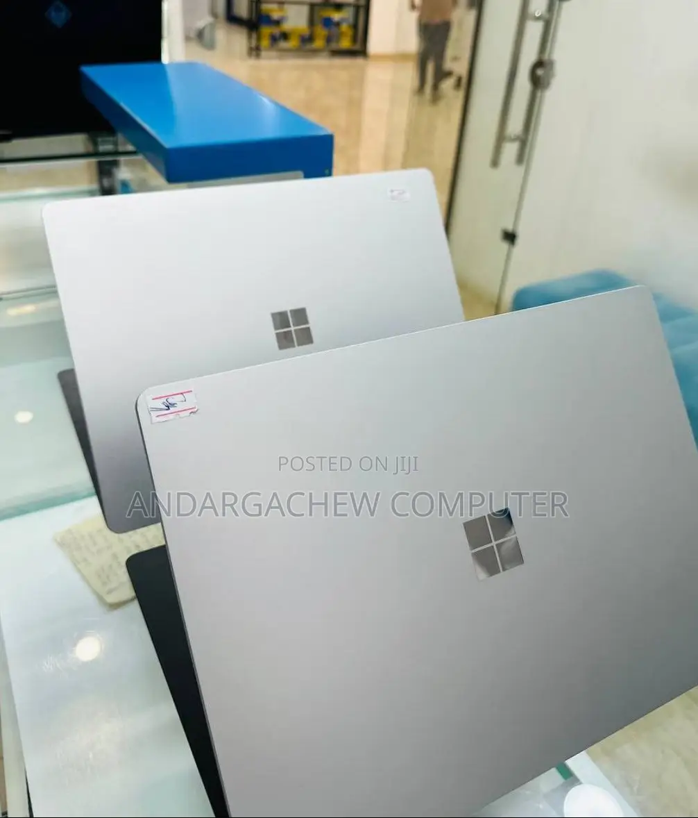 New Laptop Microsoft Surface Book 16GB Intel Core I7 SSD 512GB