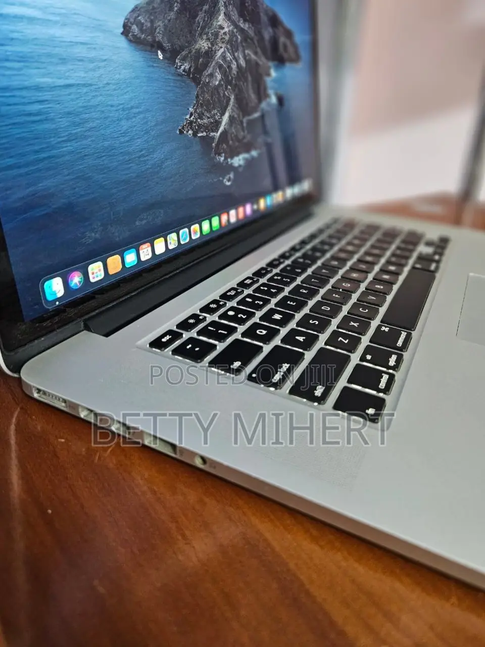 New Laptop Apple MacBook 2014 16GB Intel Core I7 SSD 256GB