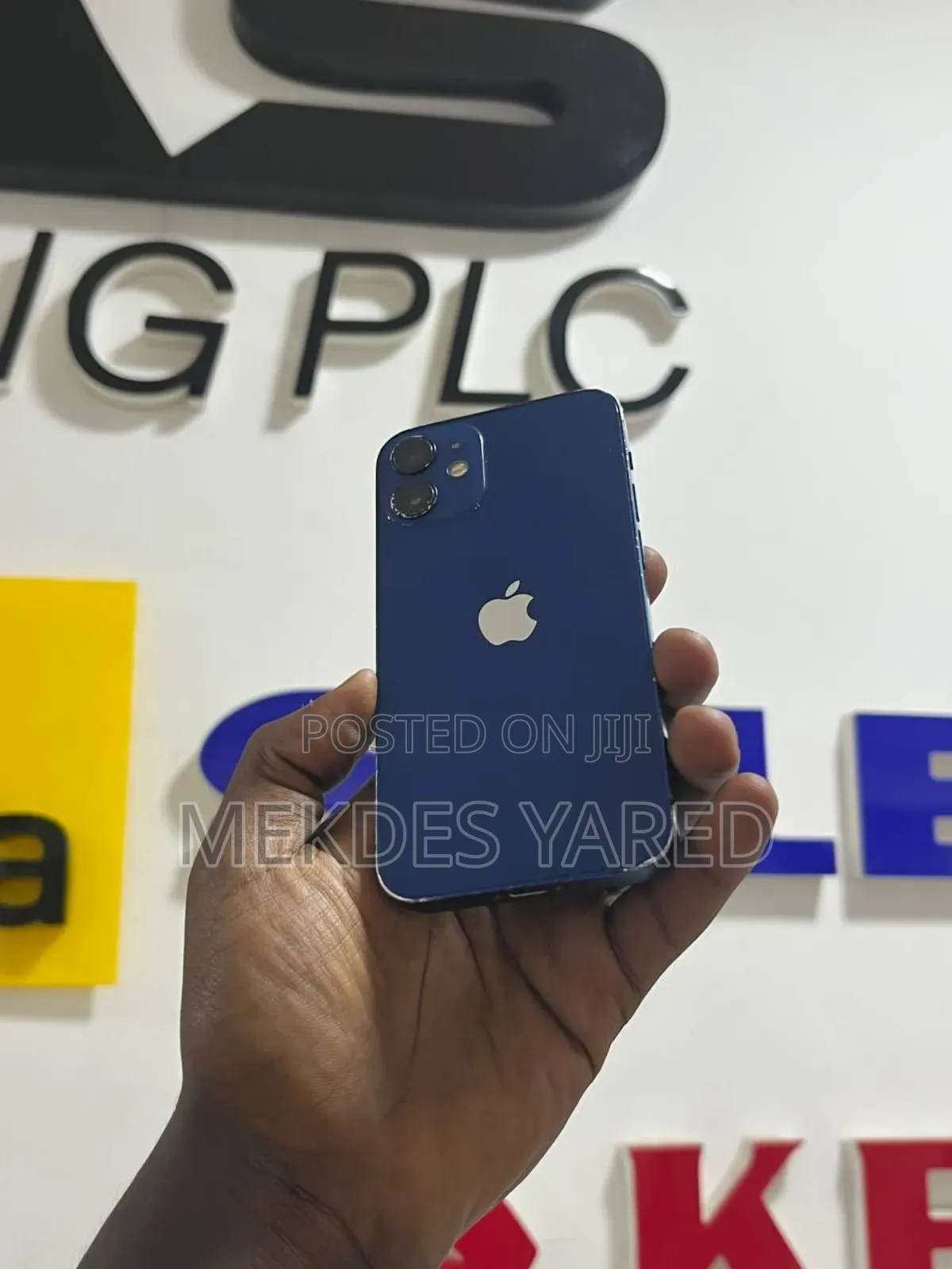 New Apple iPhone 12 128 GB Blue