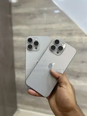 Photo - Apple iPhone 15 Pro Max 256 GB