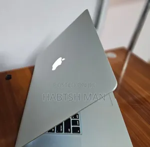 New Laptop Apple MacBook Pro 2014 16GB Intel Core I7 SSD 256GB