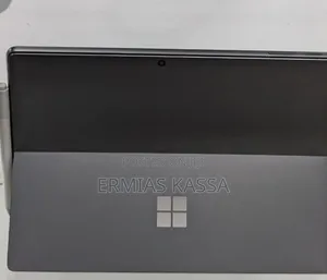 New Laptop Microsoft Surface Pro 9 8GB Intel Core I5 SSD 256GB