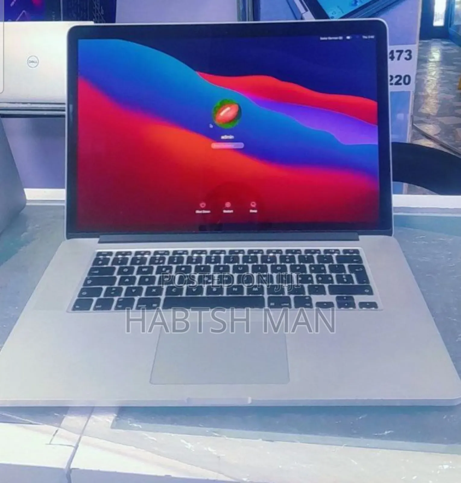 New Laptop Apple MacBook Pro 2015 16GB Intel Core I7 SSD 512GB