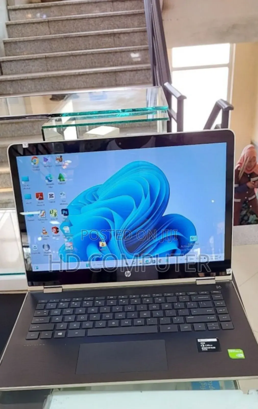 New Laptop HP Pavilion 13 X360 8GB Intel Core I7 SSD 512GB