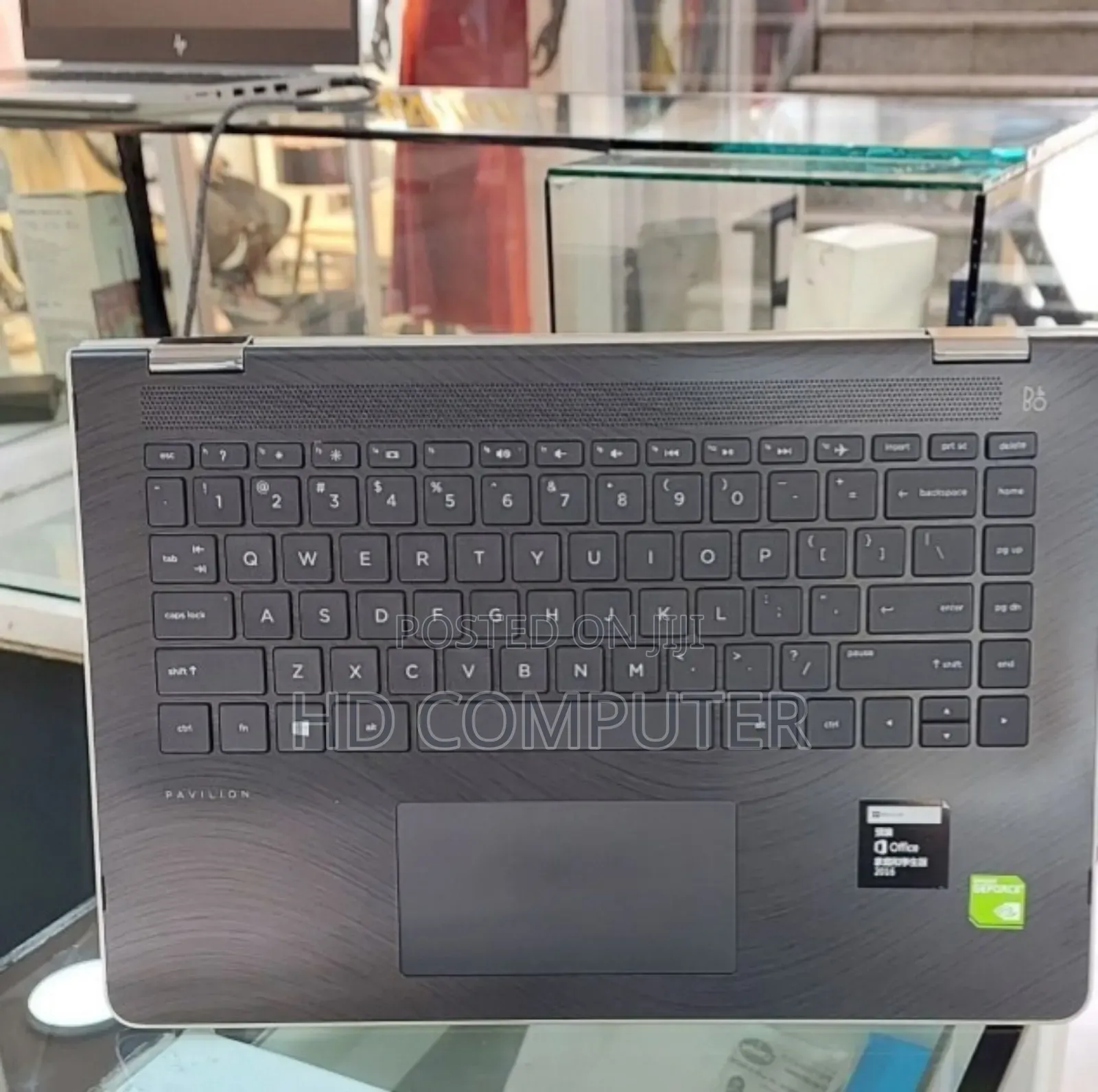 New Laptop HP Pavilion 13 X360 8GB Intel Core I7 SSD 512GB