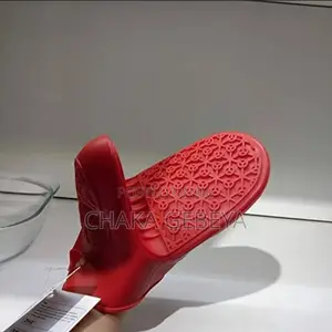 Photo - የጋሉ ነገሮችን የሚያነሳ ቀለል ያለ ጓንት