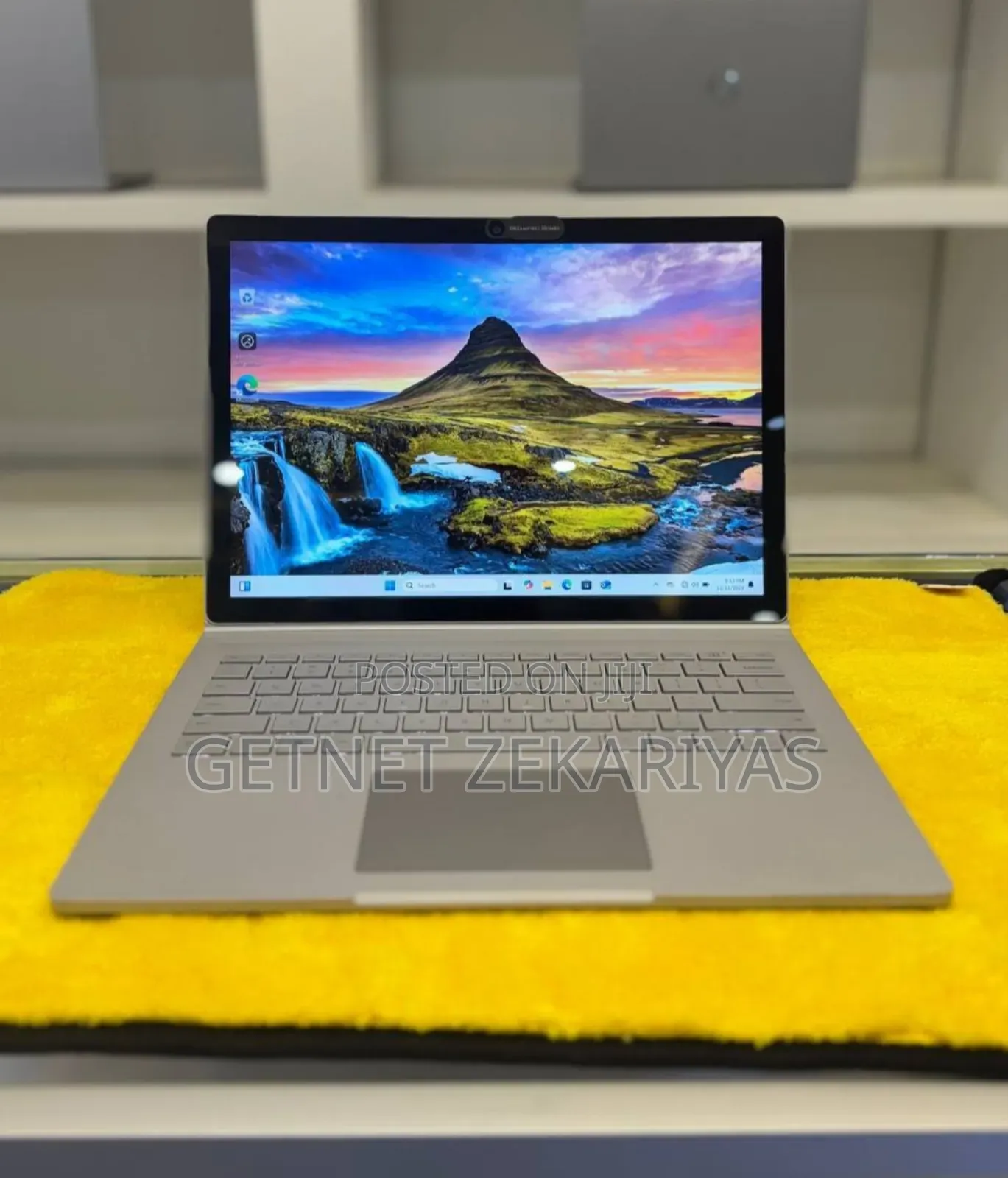 New Laptop Microsoft Surface Book 3 8GB Intel Core I5 SSD 256GB