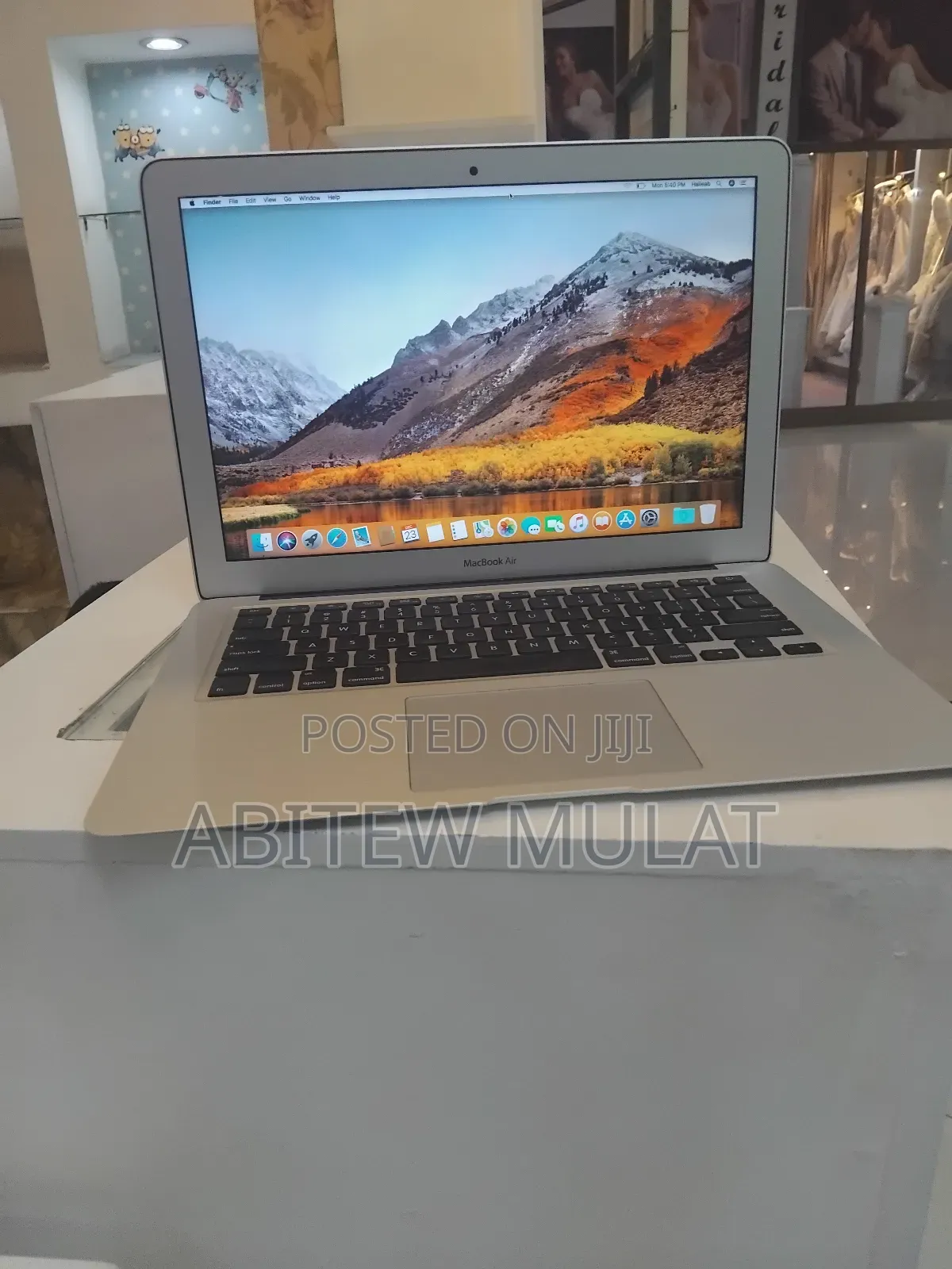 New Laptop Apple MacBook Air 2017 8GB Intel Core I5 SSD 128GB