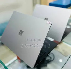 New Laptop Microsoft Surface 16GB Intel Core I7 SSD 512GB