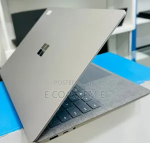 New Laptop Microsoft Surface 16GB Intel Core I7 SSD 512GB