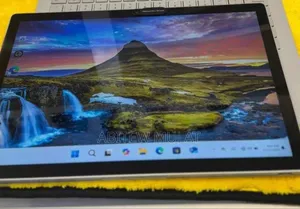 New Laptop Microsoft Surface Book 3 8GB Intel Core I5 SSD 256GB