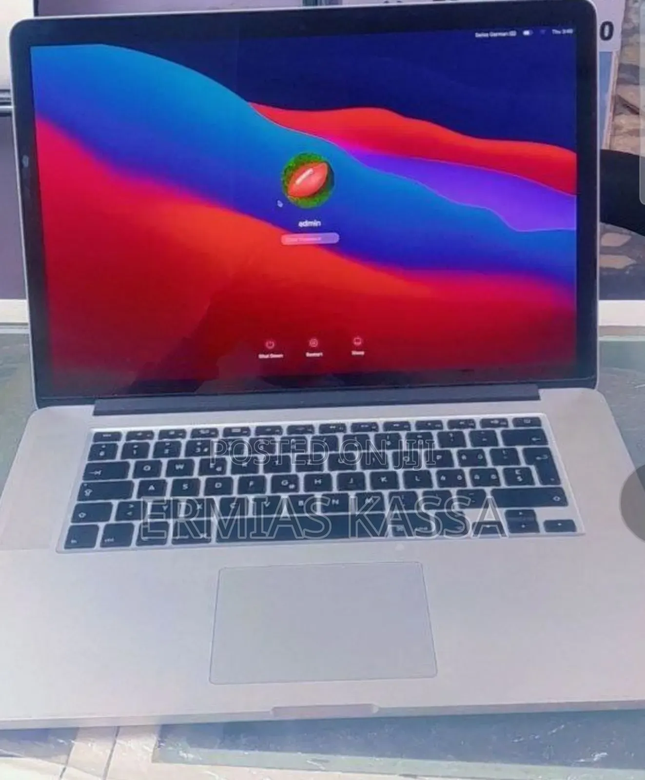 New Laptop Apple MacBook Pro 2015 16GB Intel Core I7 SSD 512GB