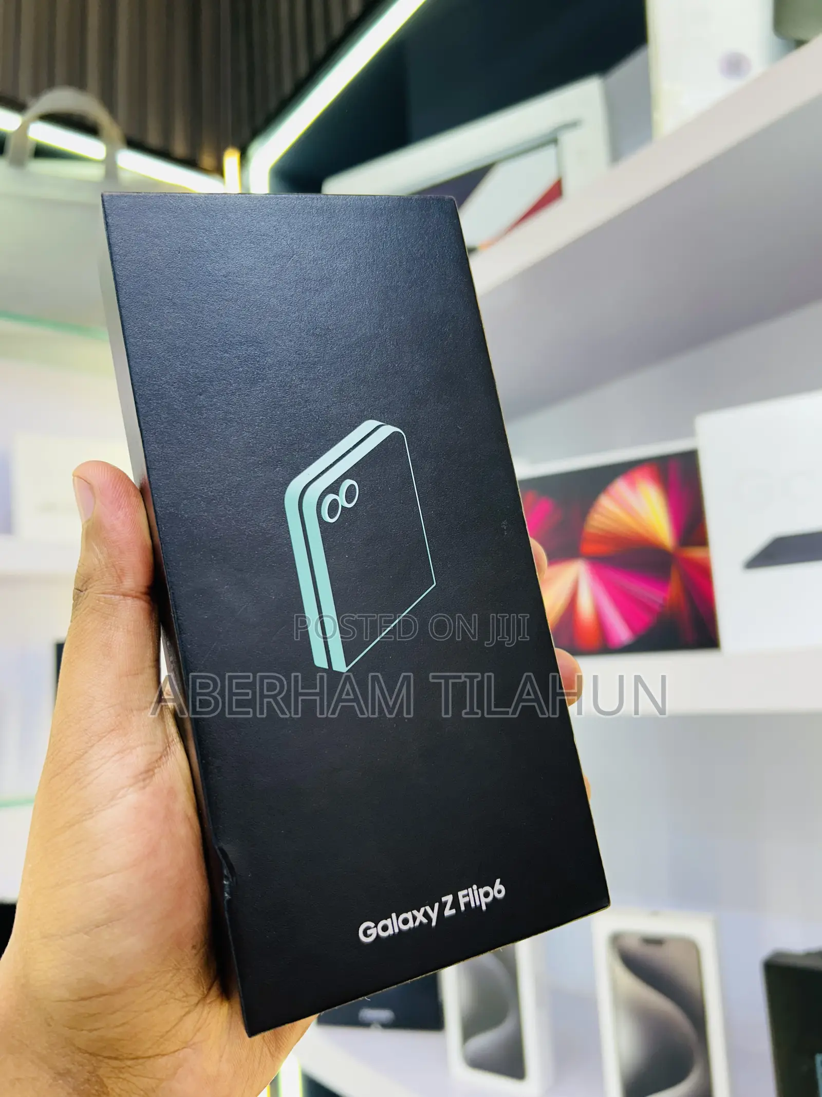 New Samsung Galaxy Z Flip6 256 GB Green