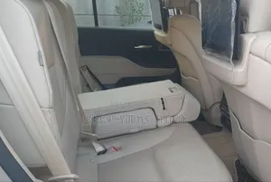 Toyota Land Cruiser 2023 Gray