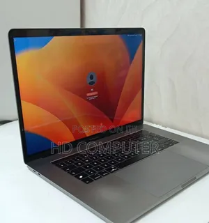 New Laptop Apple MacBook Pro 2017 16GB Intel Core I7 SSD 512GB