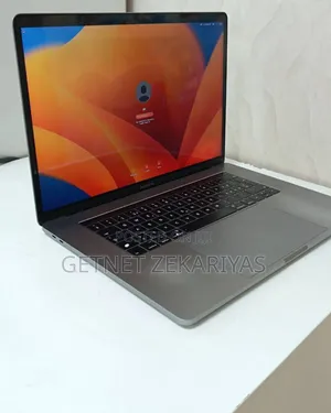 New Laptop Apple MacBook Pro 2017 16GB Intel Core I7 SSD 512GB