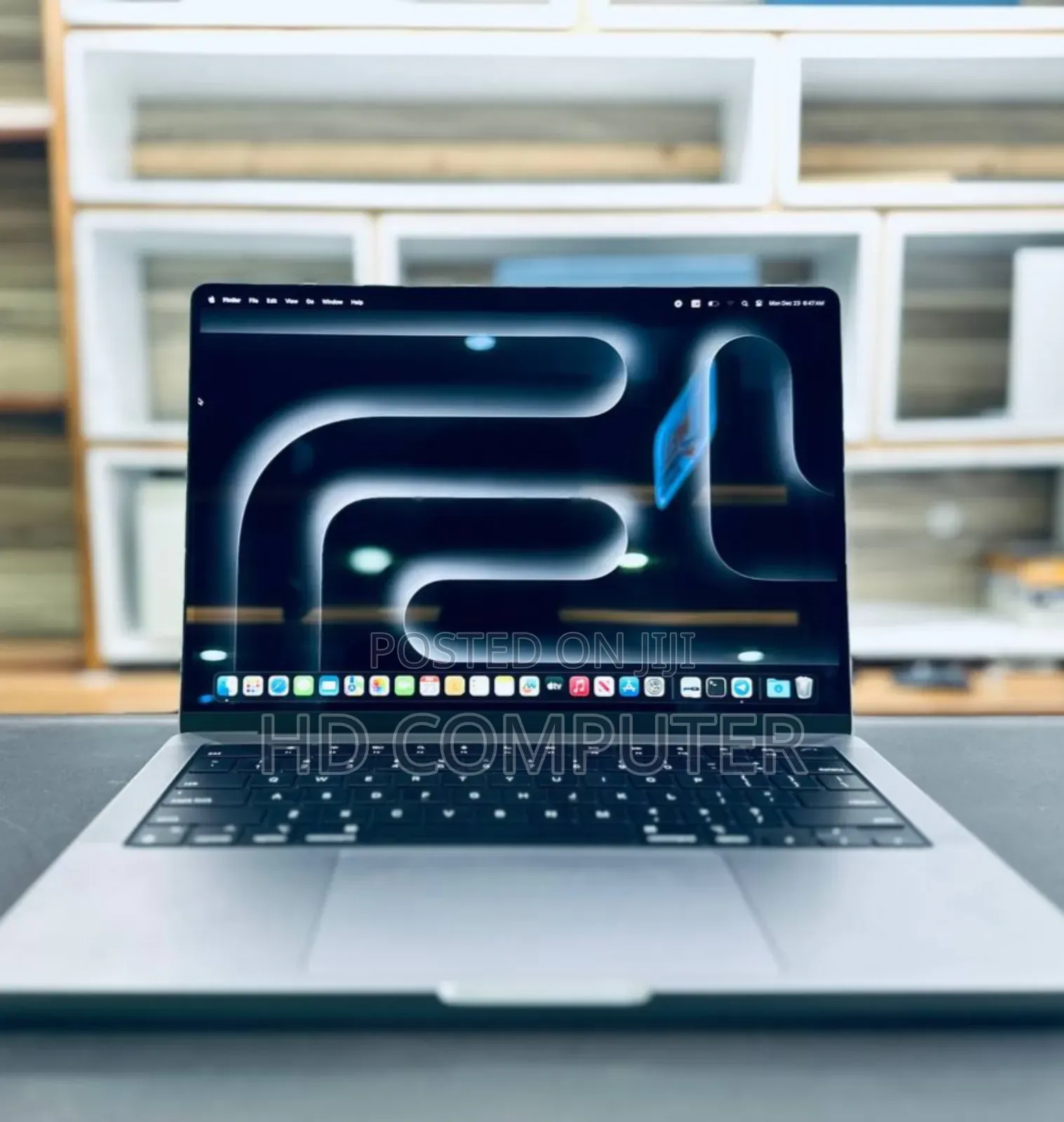 New Laptop Apple MacBook Air 2024 M3 15-Inch 16GB Apple M3 SSD 1T