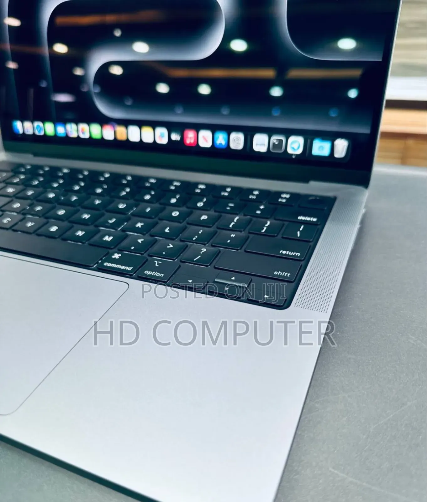 New Laptop Apple MacBook Air 2024 M3 15-Inch 16GB Apple M3 SSD 1T