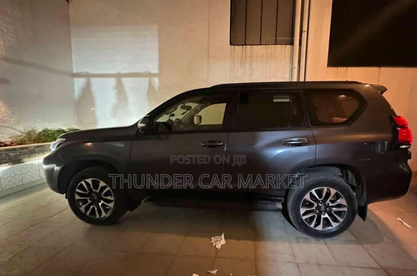 Toyota Land Cruiser Prado 2023 Gray