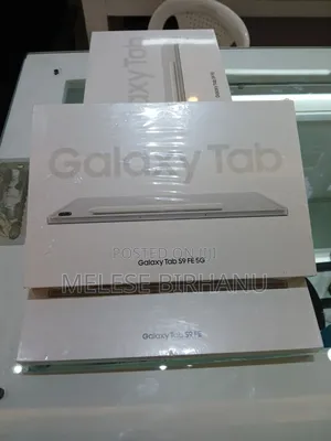 Photo - New Samsung Galaxy Tab S9 FE 256 GB Gray