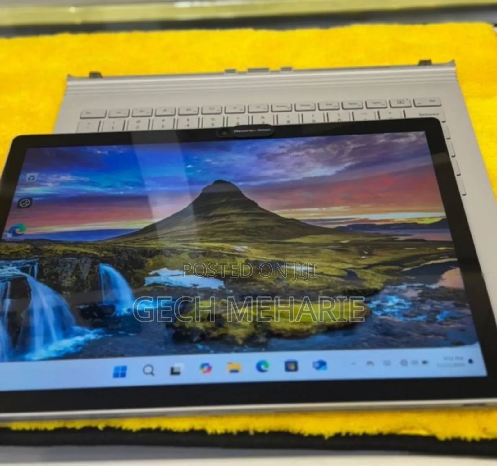 New Laptop Microsoft Surface Book 3 8GB Intel Core I5 SSD 512GB