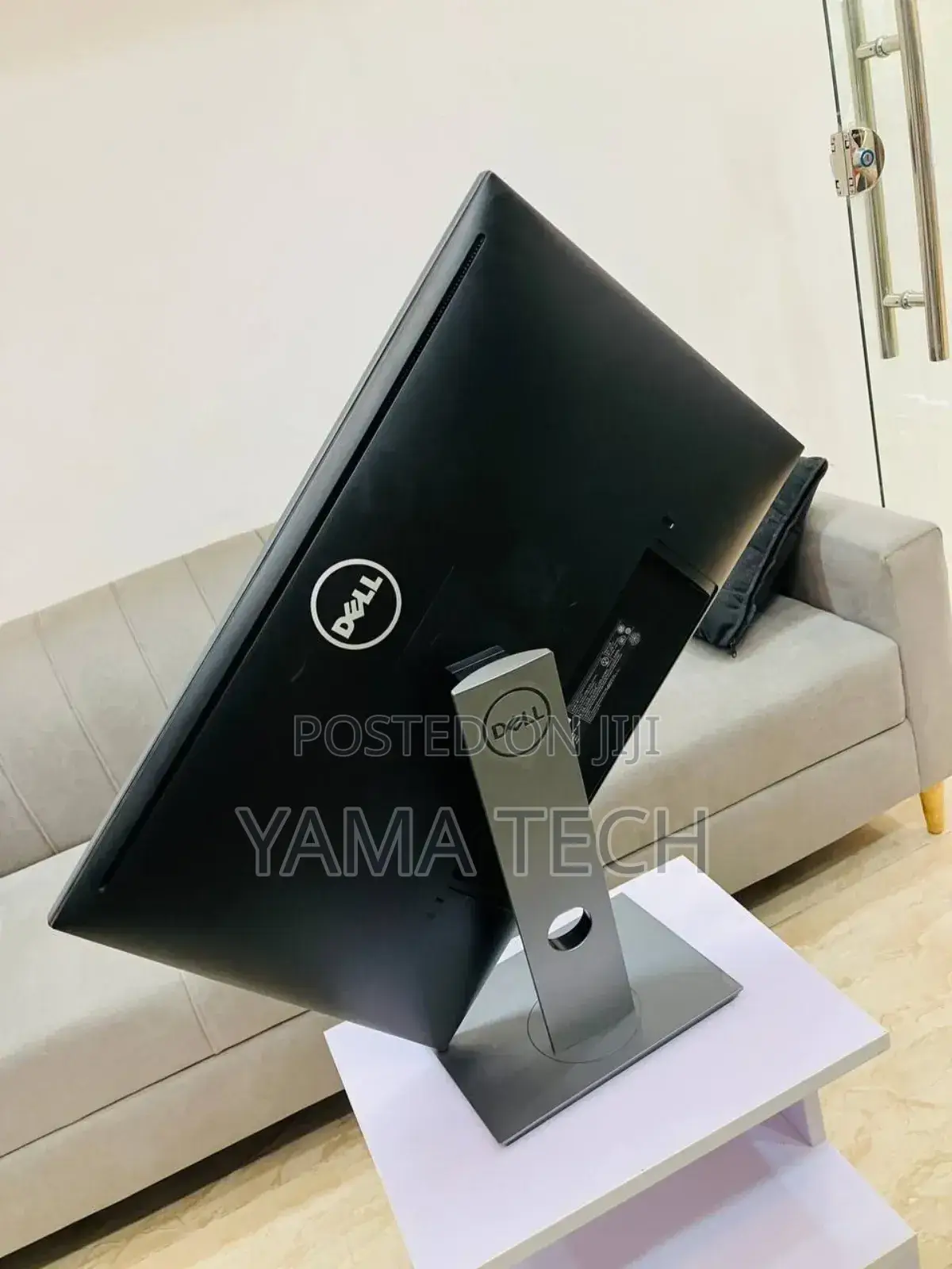 Dell Monitor 27"Inch