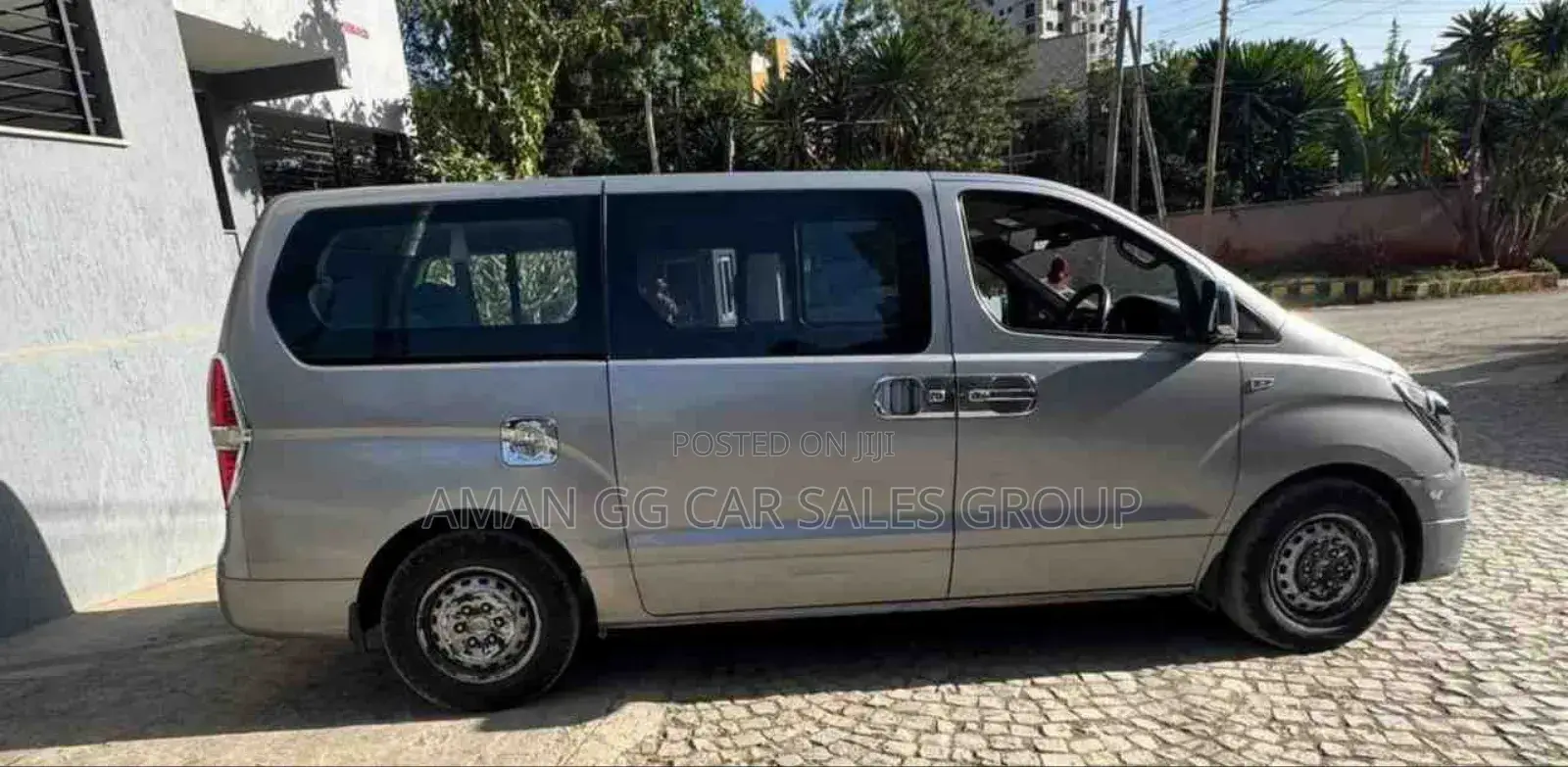 Hyundai Starex 2013 Silver