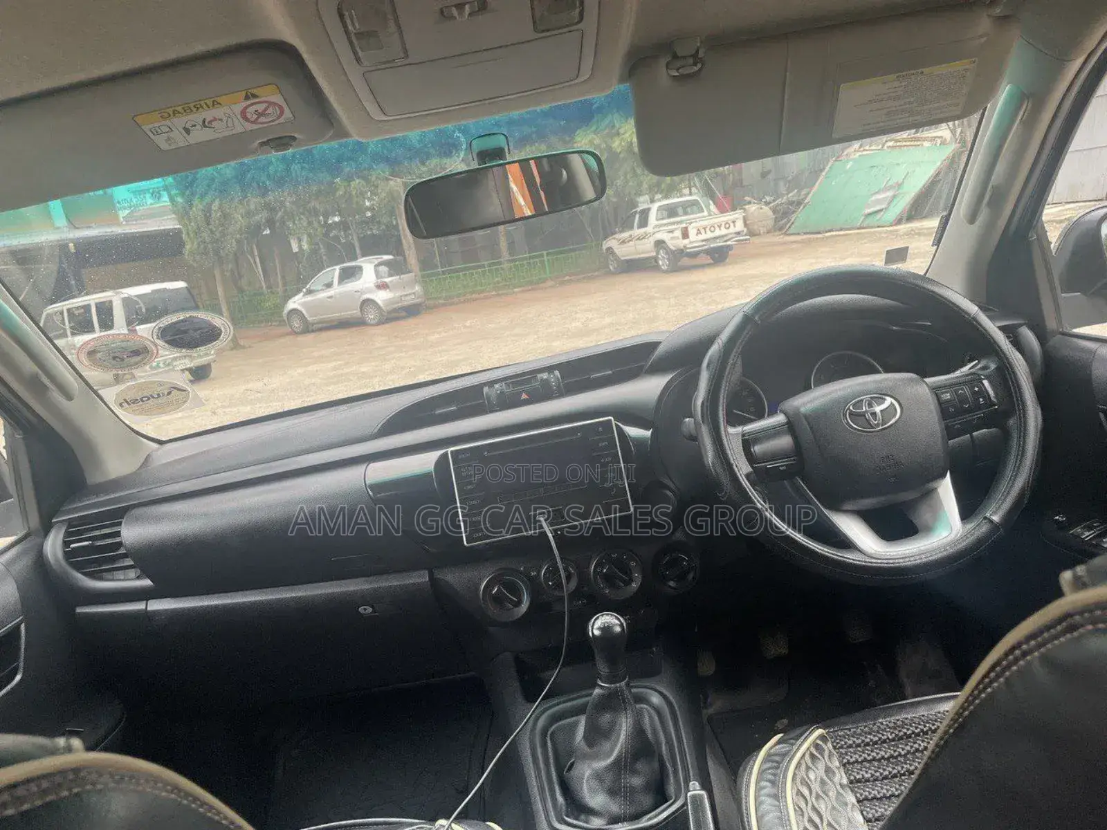 Toyota Hilux 2017 Gray