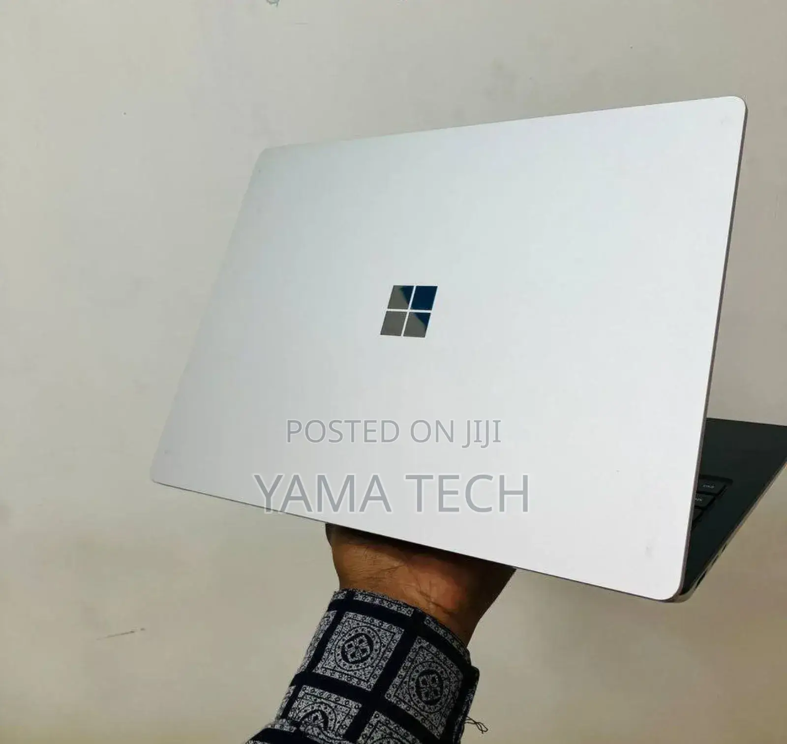 New Laptop Microsoft Surface Laptop 5 16GB Intel Core I7 SSD 512GB