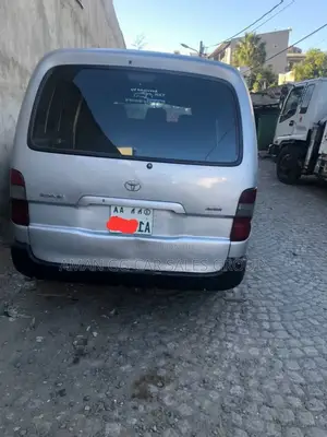 Toyota HiAce 2008 Silver