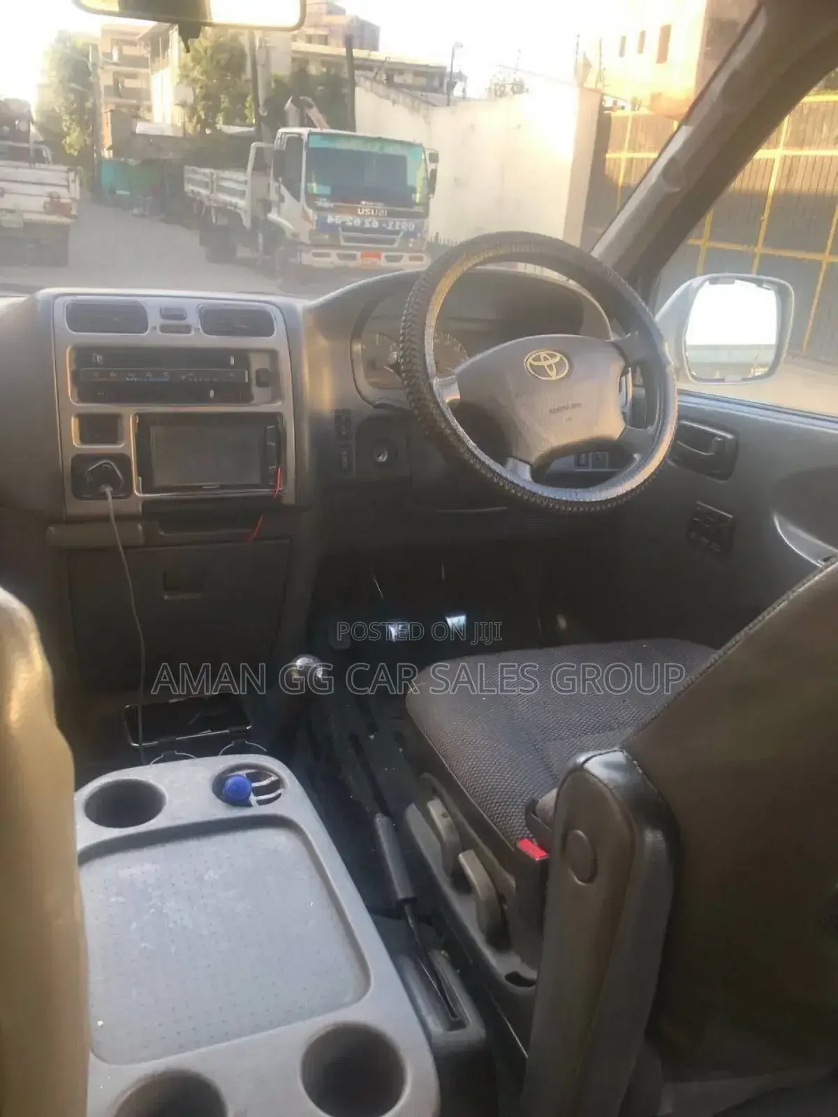 Toyota HiAce 2008 Silver