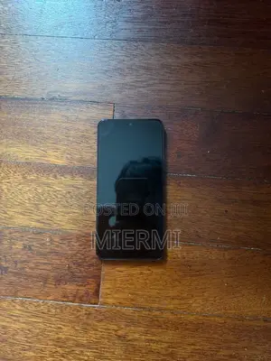 New Samsung Galaxy S22 5G 128 GB Black