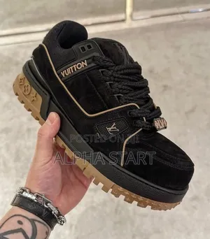 Louis Vuitton High Master Quality Shoes for You 