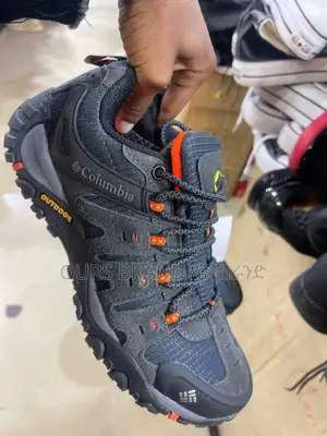 Photo - Columbia Water Proof Out Door High Quality Sneakers Shoes