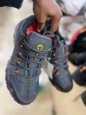 Columbia Water Proof Out Door High Quality Sneakers Shoes