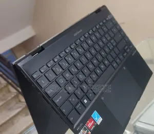 New Laptop Asus 16GB AMD Ryzen SSD 1T