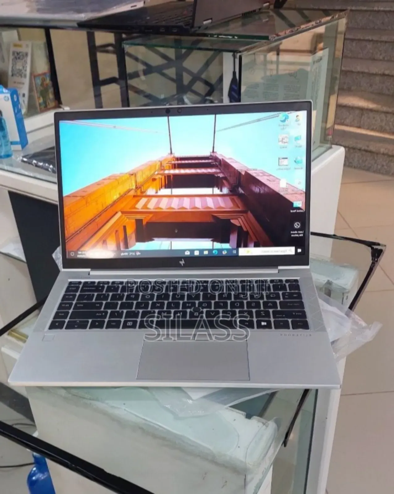 New Laptop HP EliteBook 840 G7 16GB Intel Core I7 SSD 512GB