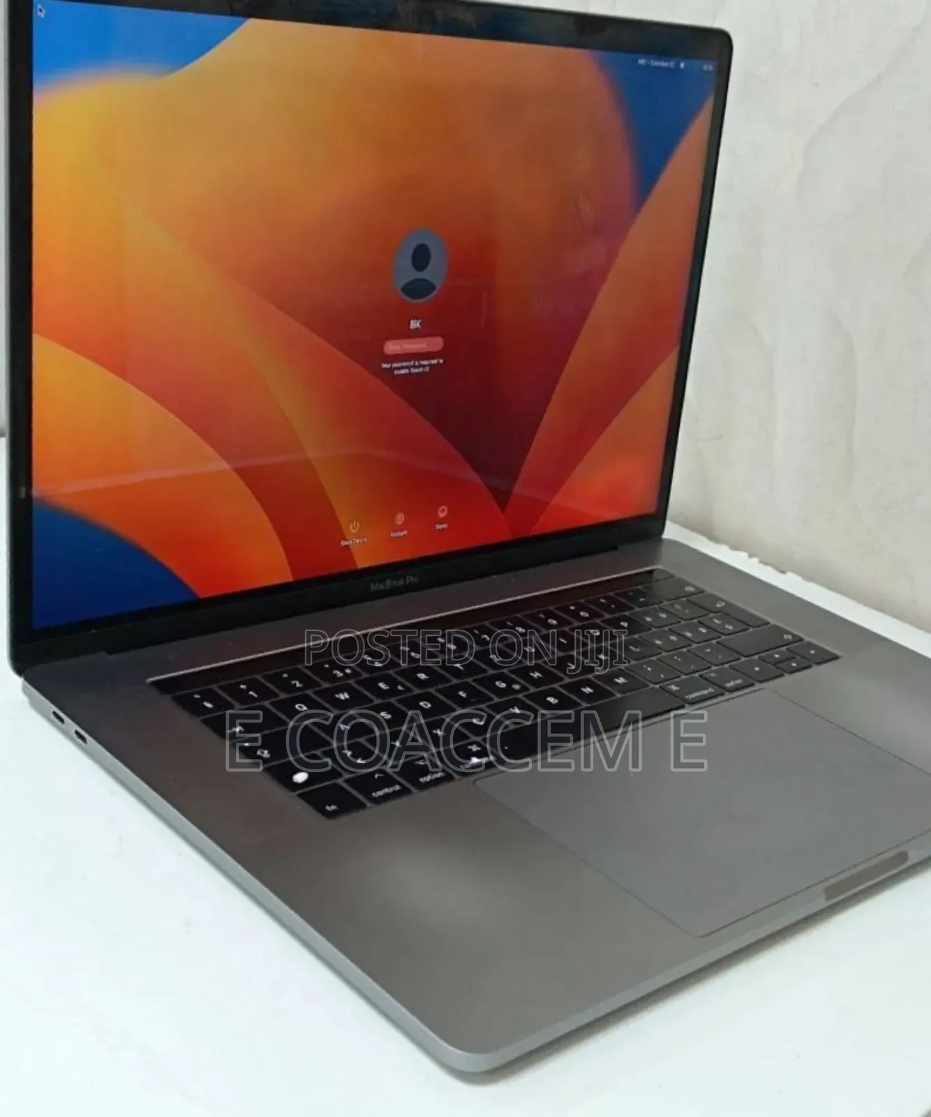 New Laptop Apple MacBook 16GB Intel Core I7 SSD 512GB