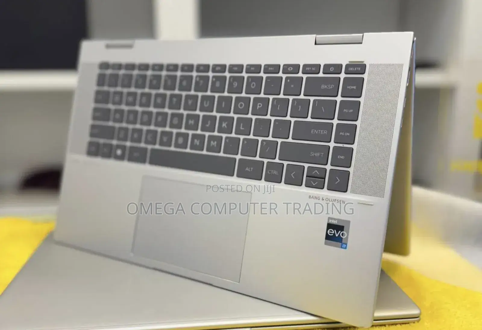 New Laptop HP Envy X360 16GB Intel Core i7 SSD 1T