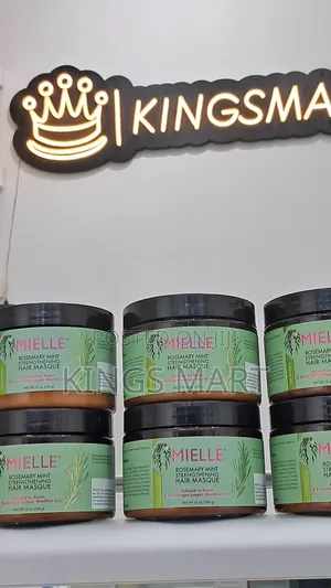Photo - Mielle Hair Strengthening Masque