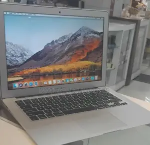 New Laptop Apple MacBook Air 2017 8GB Intel Core I5 SSD 128GB