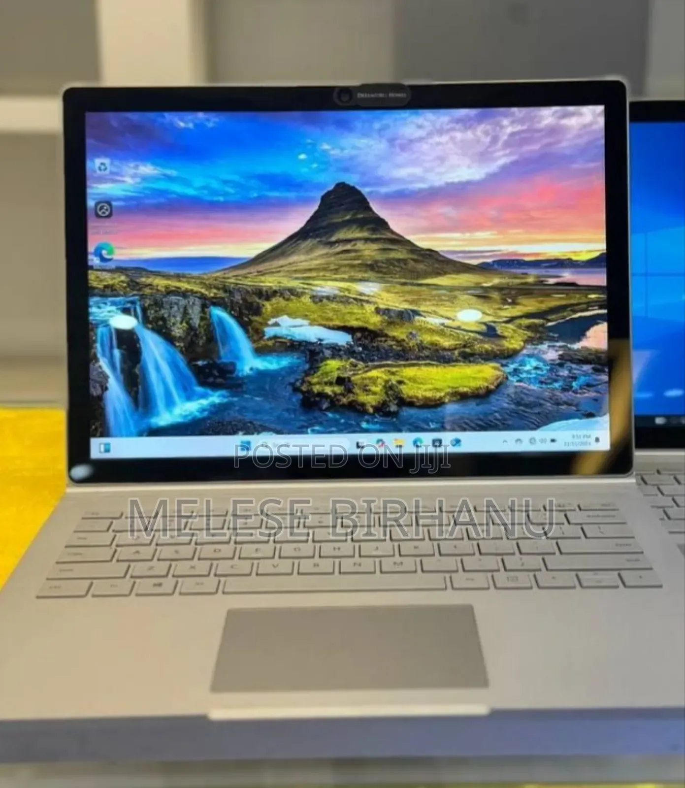 New Laptop Microsoft Surface 3 8GB Intel Core I5 SSD 256GB