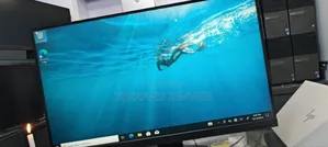 Photo - Lenovo Thinkvision 28" Inch Frameless Monitor