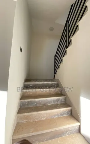 5bdrm House in Ayat, G+3 Luxury, Bole for sale