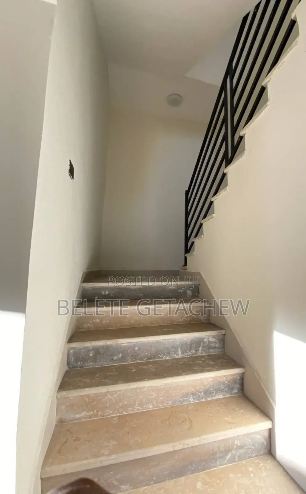 5bdrm House in Ayat, G+3 Luxury, Bole for sale